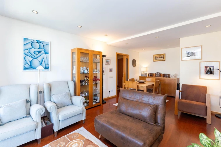 Apartamento T3 para Venda em Canidelo Foto 9