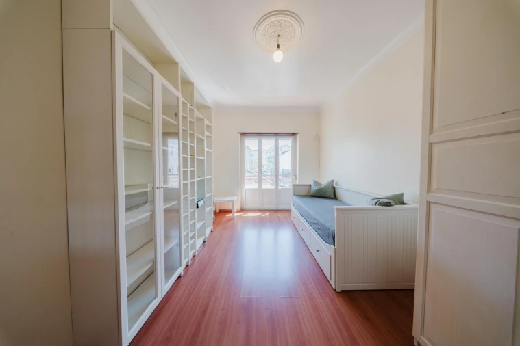 Apartamento T2 para Venda em Queluz e Belas Foto 1