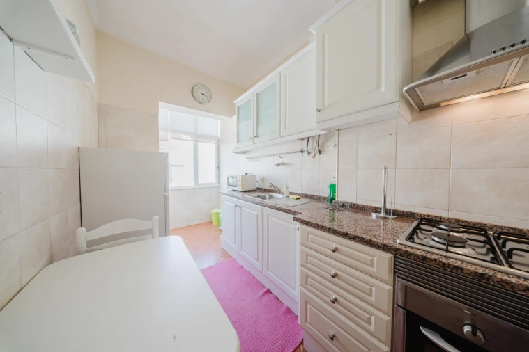 Apartamento T2 para Venda em Queluz e Belas Foto 11