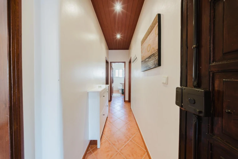 Apartamento T2 para Venda em Queluz e Belas Foto 6