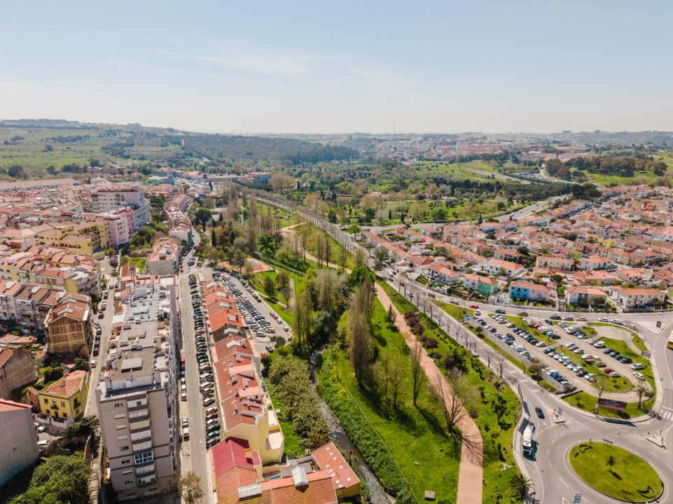 Apartamento T2 para Venda em Queluz e Belas Foto 27