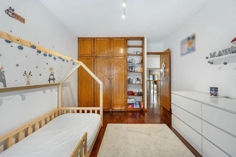 Apartamento T2 para Venda em Selho (São Jorge) Foto 22