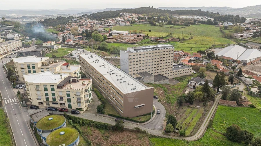 Apartamento T2 para Venda em Selho (São Jorge) Foto 7