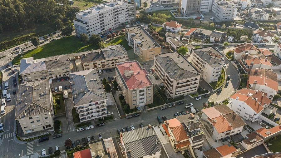 Apartamento T2 para Venda em Cidade da Maia Foto 10