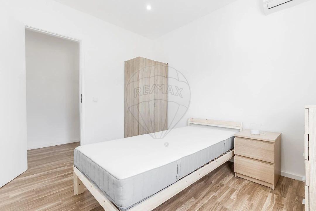 Apartamento T4 para Venda em Braga (Maximinos, Sé e Cividade) Foto 10