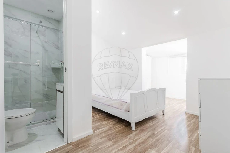 Apartamento T4 para Venda em Braga (Maximinos, Sé e Cividade) Foto 12