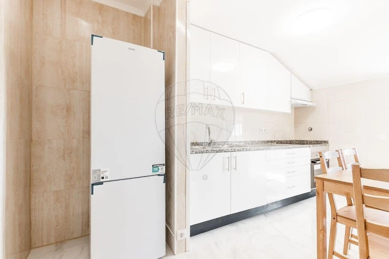 Apartamento T4 para Venda em Braga (Maximinos, Sé e Cividade) Foto 3