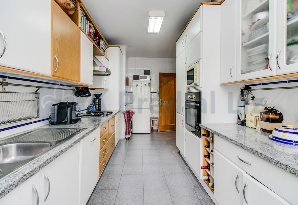 Apartamento T3 para Venda em Penha de França Foto 3