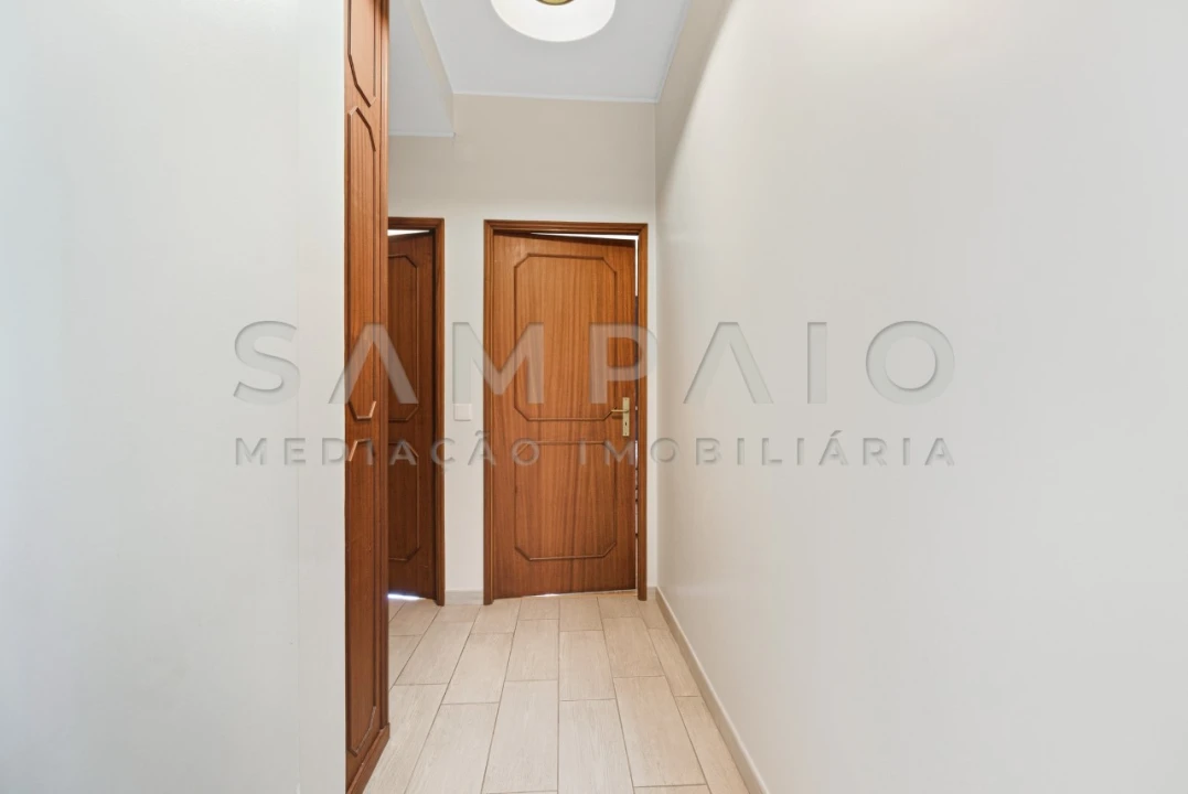 Apartamento T2 para Venda em Rio Tinto Foto 10