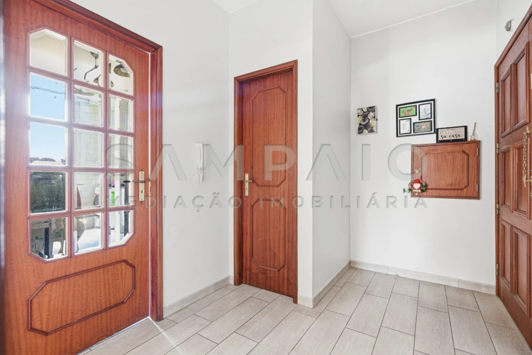 Apartamento T2 para Venda em Rio Tinto Foto 17