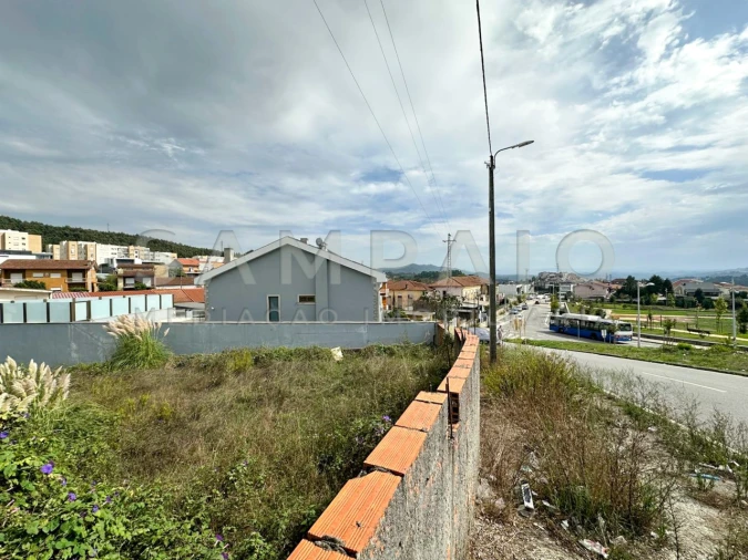 Terreno para Venda em Fânzeres e São Pedro da Cova Foto 13