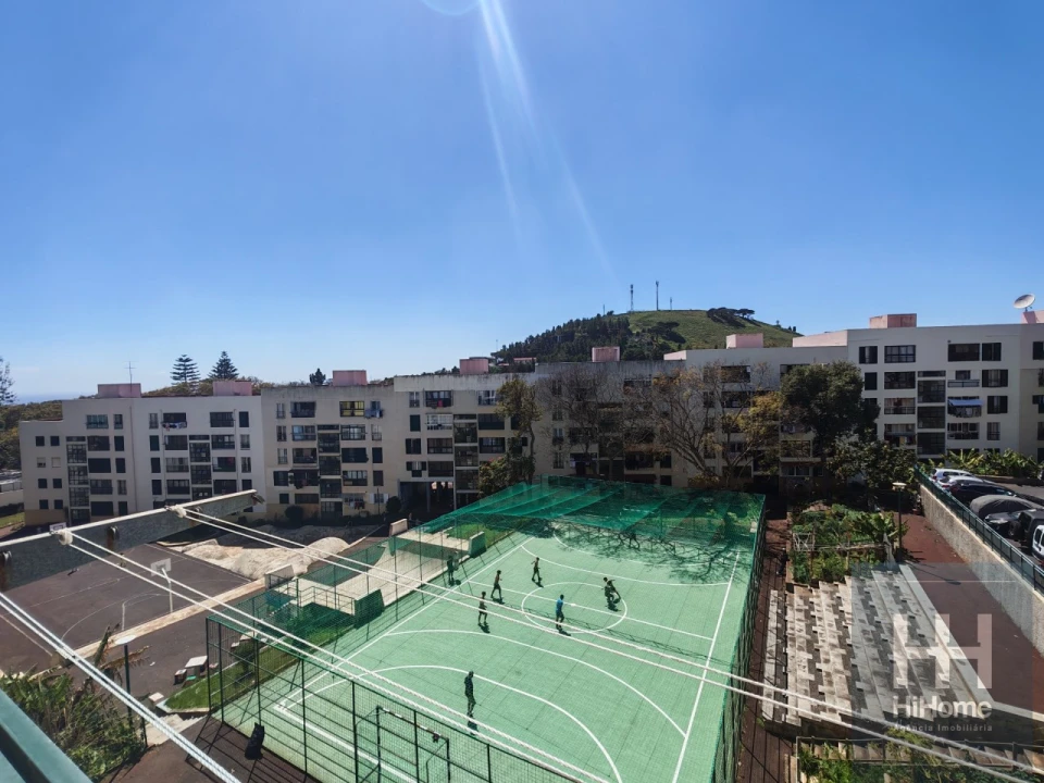 Apartamento T3 para Venda em São Martinho Foto 23