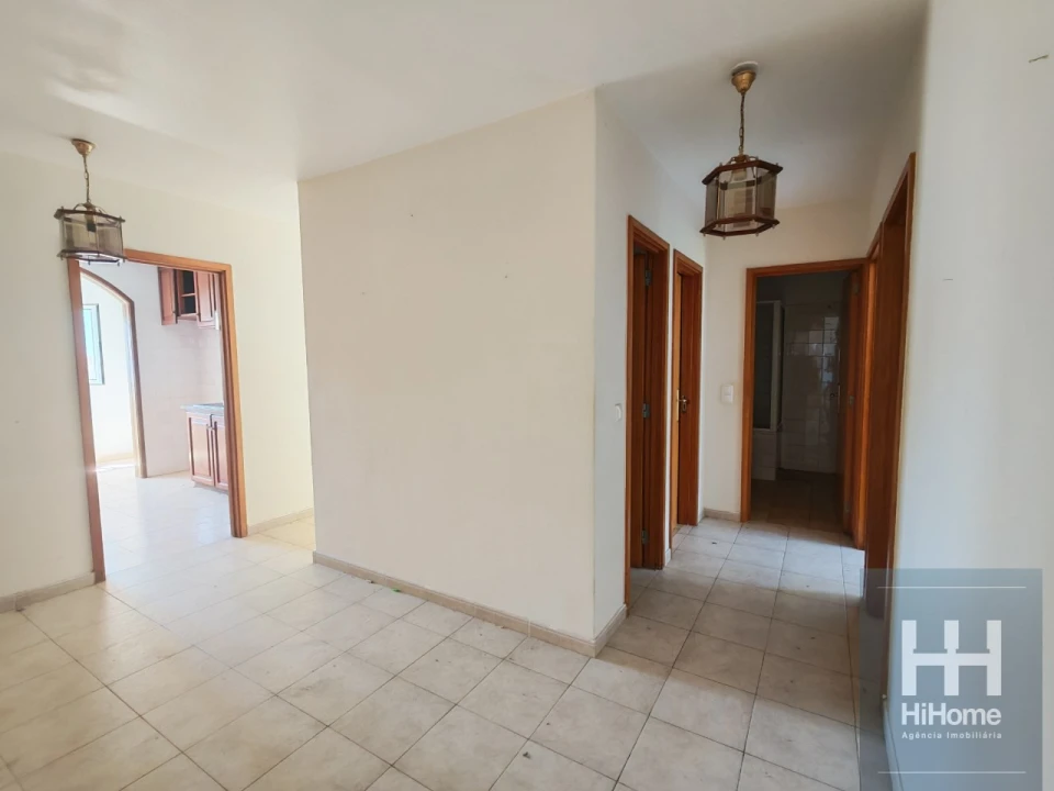 Apartamento T3 para Venda em São Martinho Foto 26