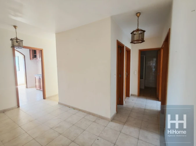 Apartamento T3 para Venda em São Martinho Foto 26