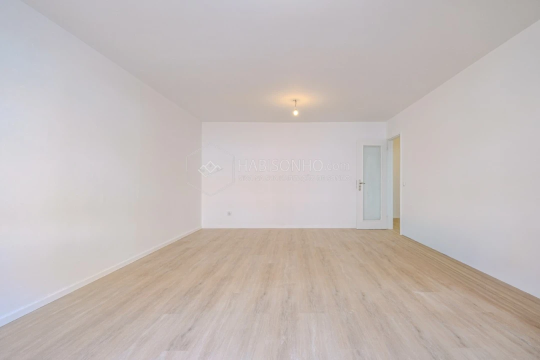 Apartamento T3 para Venda em Baguim do Monte (Rio Tinto) Foto 3