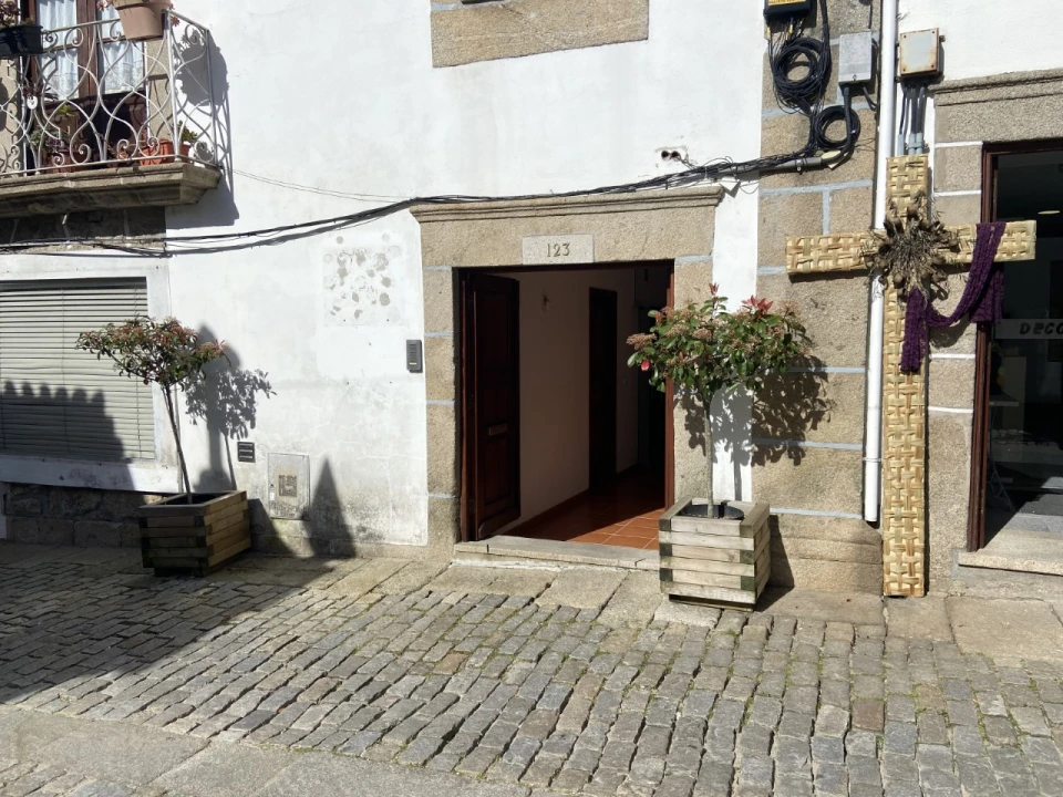 Loja para Arrendamento em Vila Nova de Cerveira e Lovelhe Foto 1