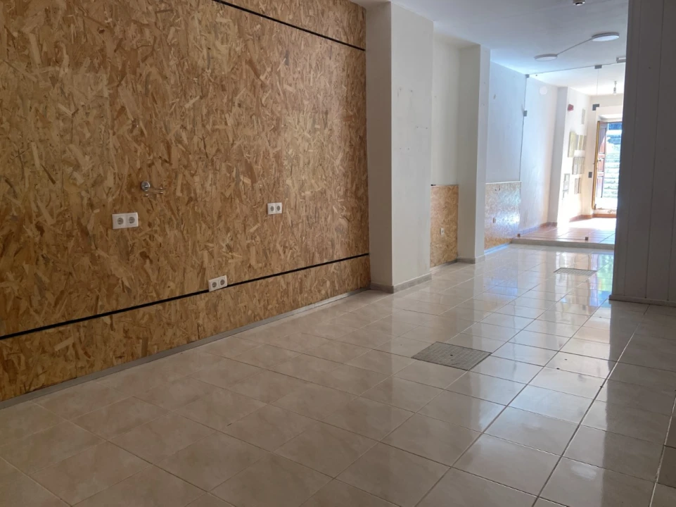 Loja para Arrendamento em Vila Nova de Cerveira e Lovelhe Foto 6