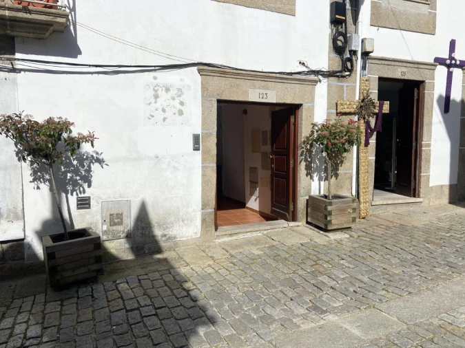 Loja para Arrendamento em Vila Nova de Cerveira e Lovelhe Foto 2