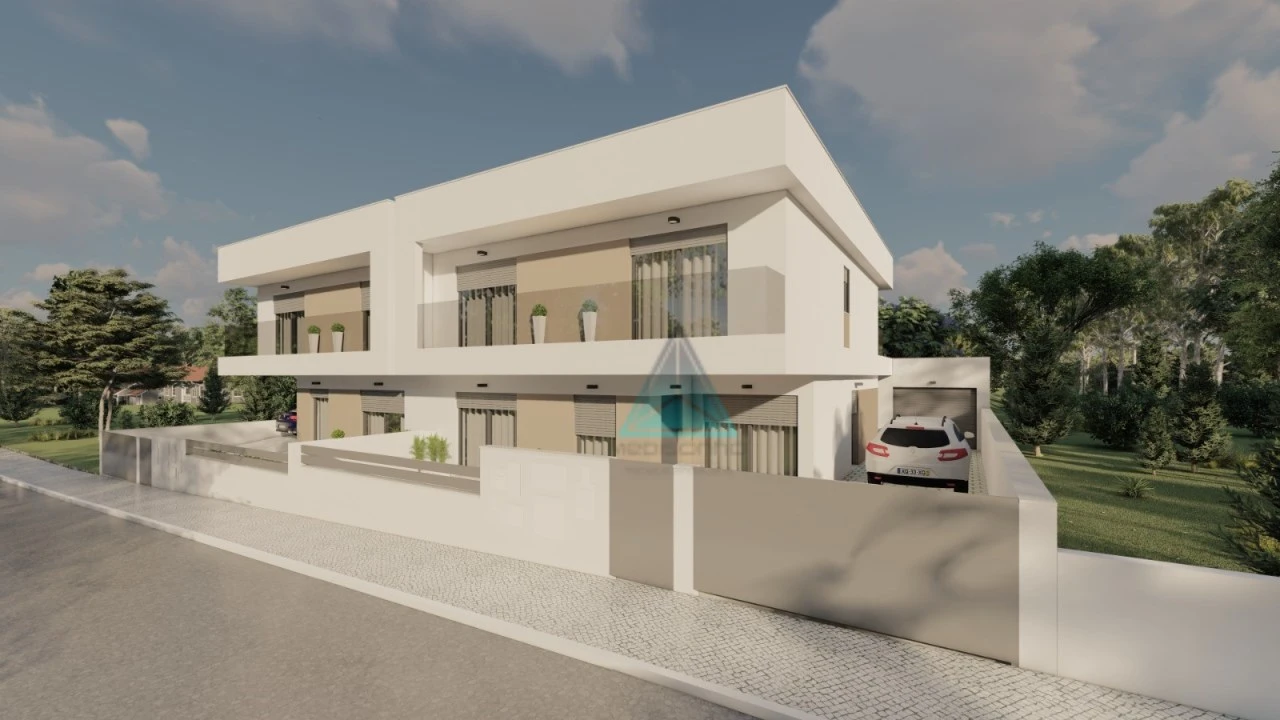 Moradia T4 para Venda em Fernao Ferro Foto 4