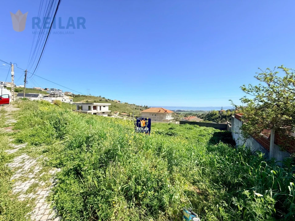 Terreno para Venda em Vialonga Foto 10