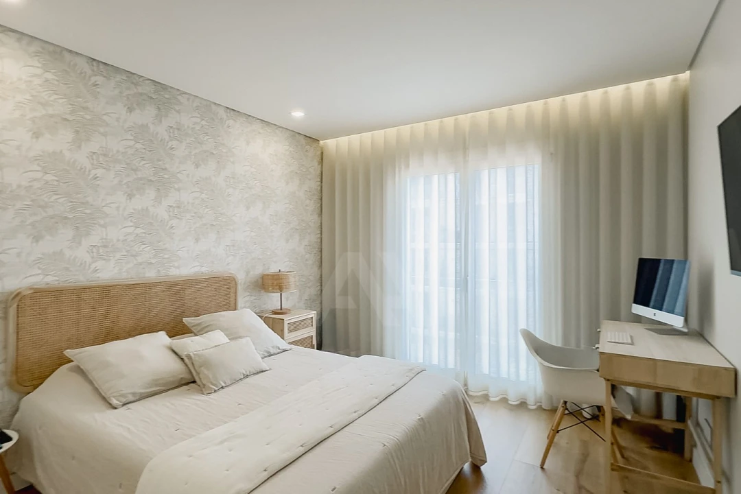 Apartamento T3 para Venda em Porto Salvo Foto 24