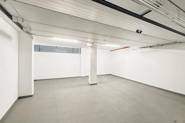 Apartamento T3 para Venda em Porto Salvo Foto 32