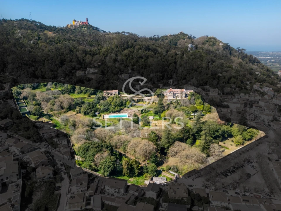 Moradia T53 para Venda em Santa Maria e São Miguel, São Martinho, São Pedro Penaferrim Foto 43