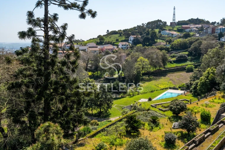 Moradia T53 para Venda em Santa Maria e São Miguel, São Martinho, São Pedro Penaferrim Foto 15