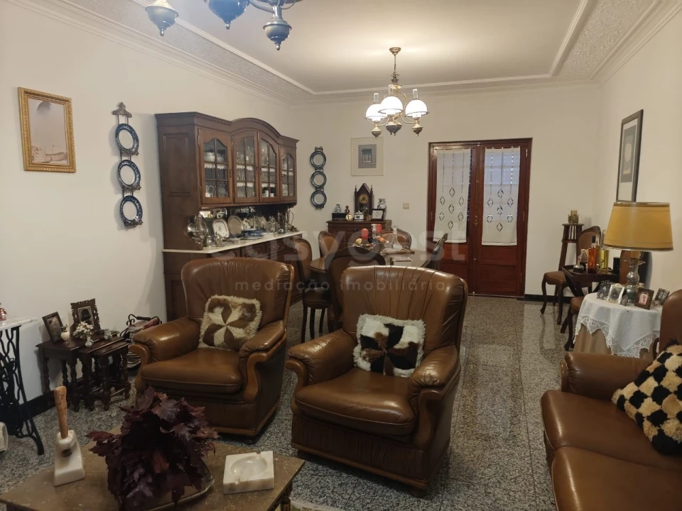 Moradia T4 para Venda em Beja (Santiago Maior e São João Baptista) Foto 4