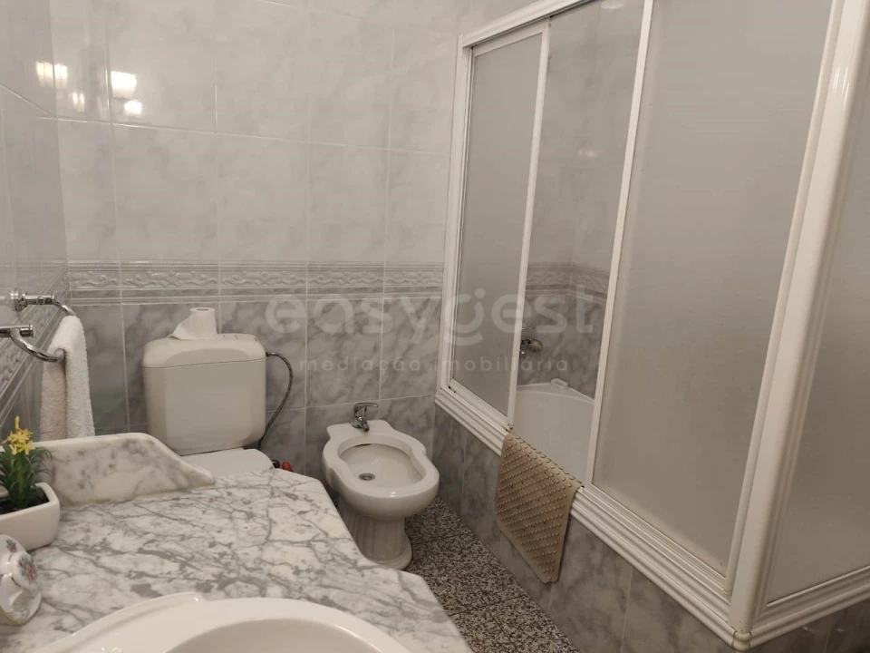 Moradia T4 para Venda em Beja (Santiago Maior e São João Baptista) Foto 11