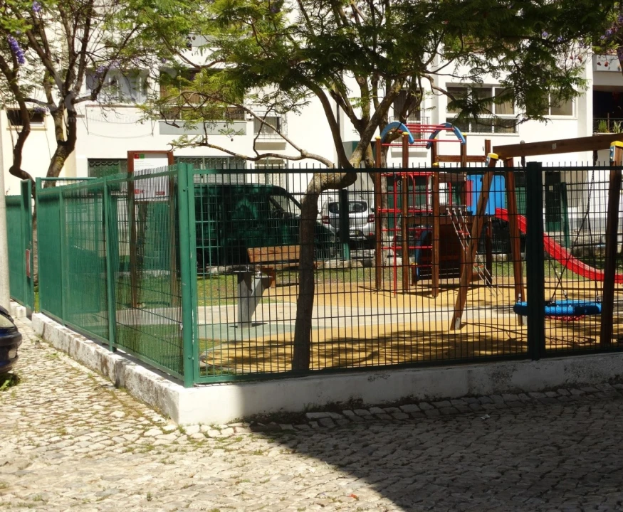 Apartamento T3 para Venda em Alcabideche Foto 3