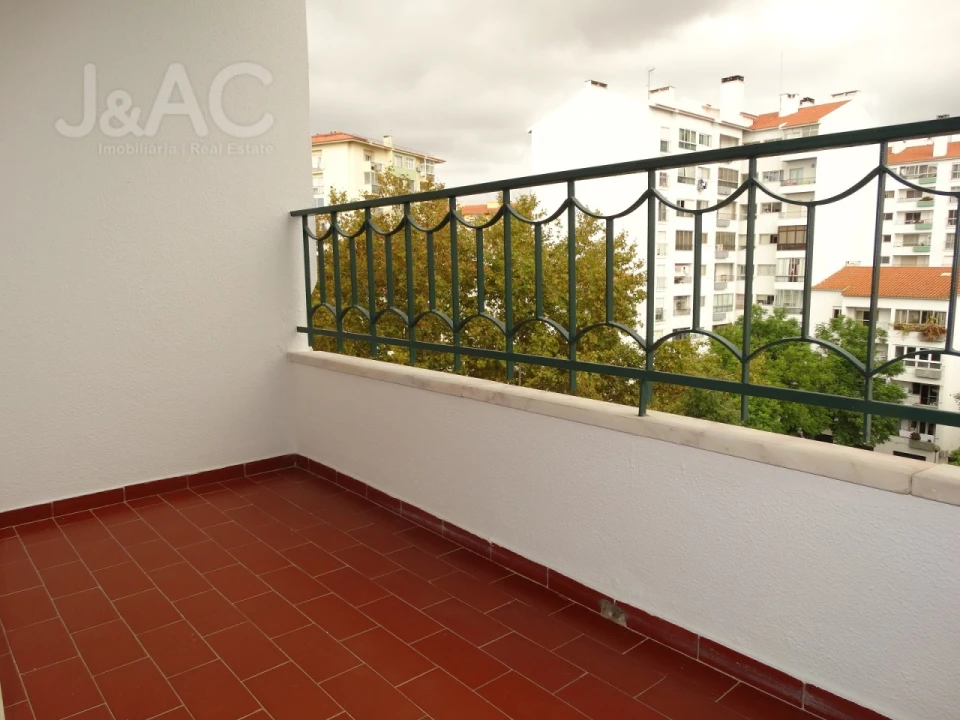 Apartamento T3 para Venda em Alcabideche Foto 22