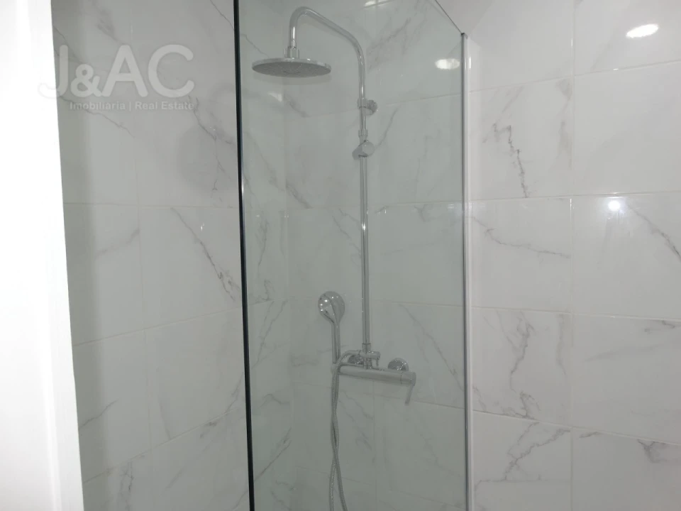 Apartamento T3 para Venda em Alcabideche Foto 23