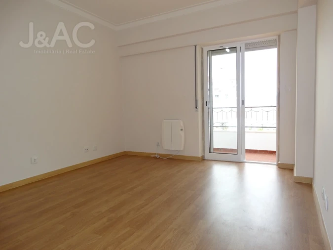 Apartamento T3 para Venda em Alcabideche Foto 17
