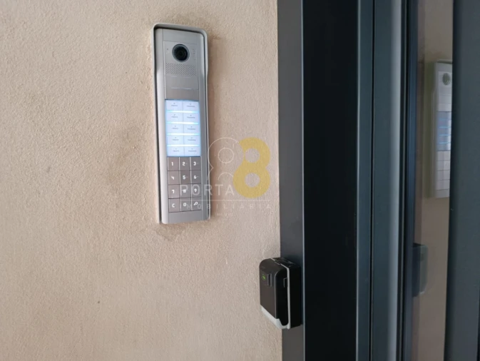 Apartamento T1 para Venda em Cedofeita, Santo Ildefonso, Sé, Miragaia, São Nicolau e Vitória Foto 4