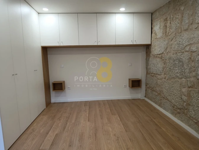 Apartamento T1 para Venda em Cedofeita, Santo Ildefonso, Sé, Miragaia, São Nicolau e Vitória Foto 17