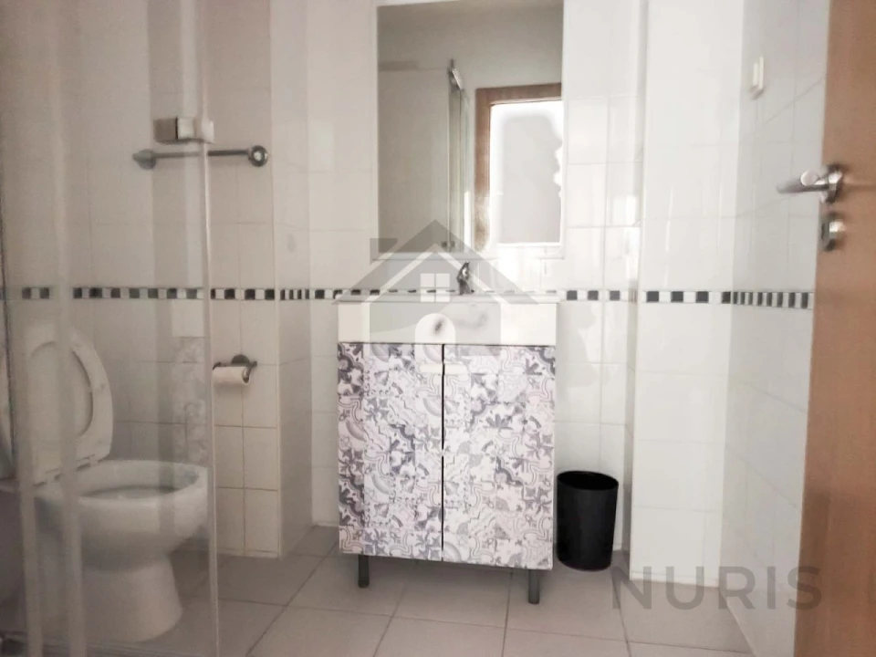 Apartamento T3 para Arrendamento em Portimão Foto 8