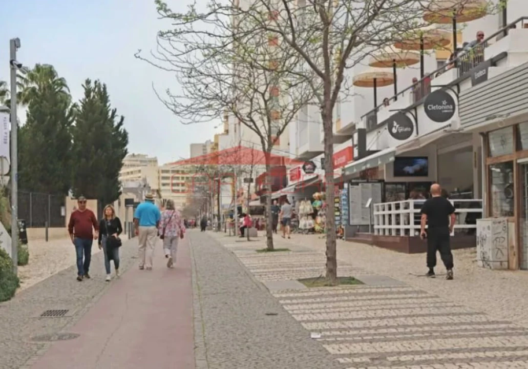 Loja para Venda em Portimão Foto 7