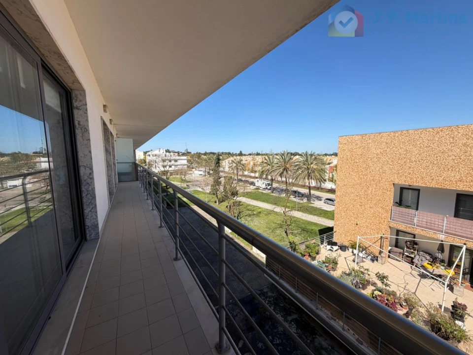 Apartamento T3 para Venda em Pinhal Novo Foto 1