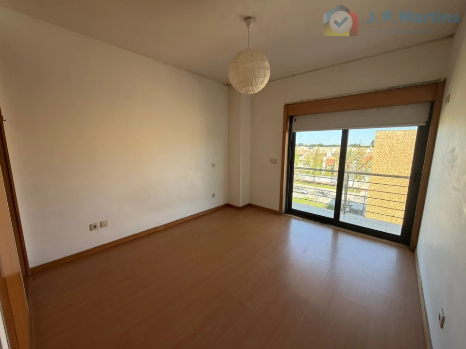 Apartamento T3 para Venda em Pinhal Novo Foto 19