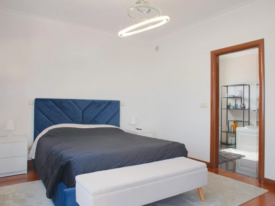 Moradia T4 para Venda em Serra e Junceira Foto 13