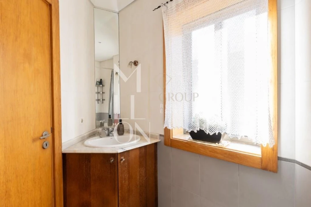 Apartamento T3 para Venda em Arcozelo Foto 15