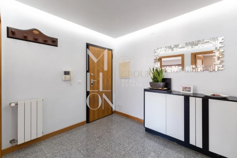 Apartamento T3 para Venda em Arcozelo Foto 2