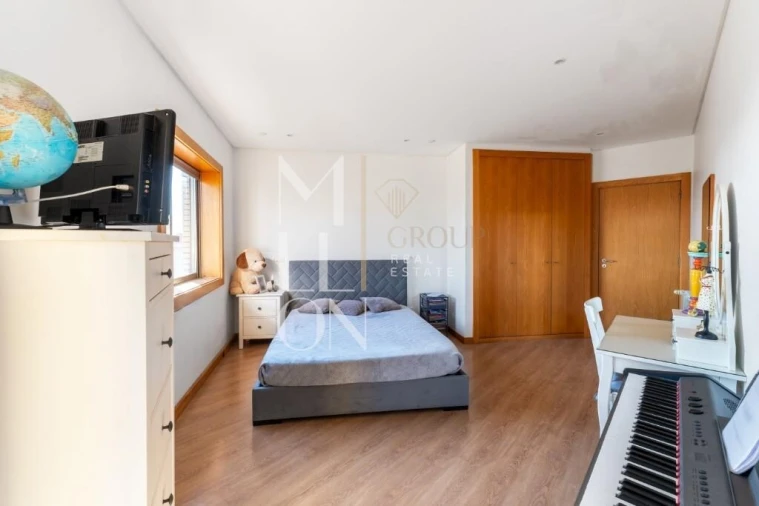 Apartamento T3 para Venda em Arcozelo Foto 19