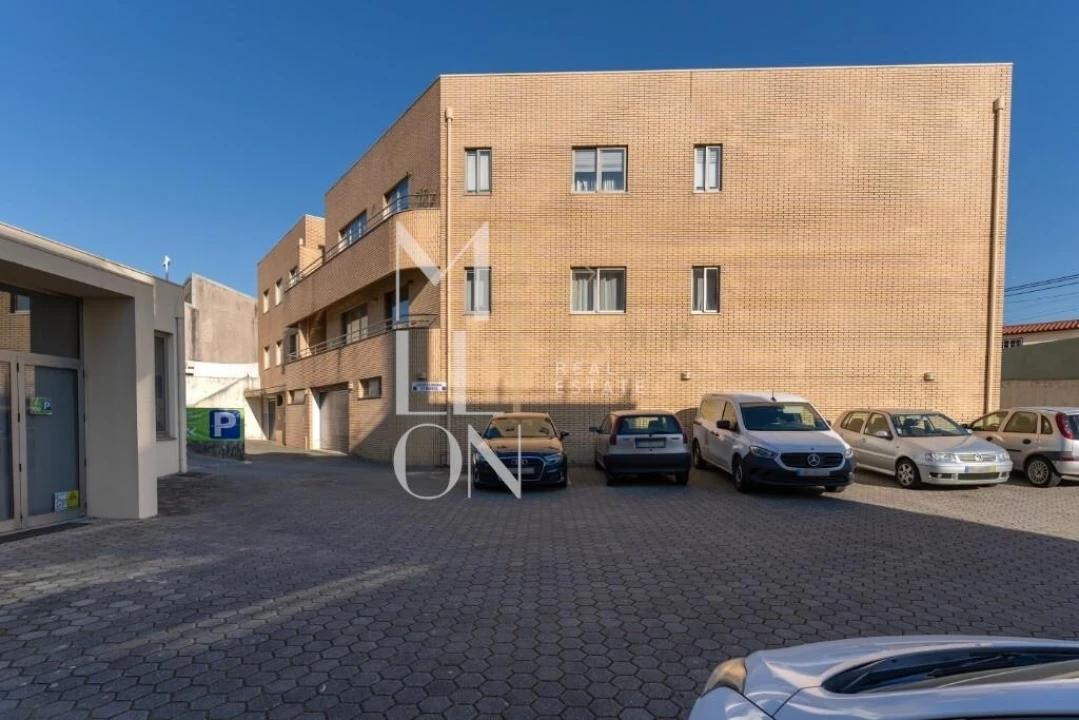 Apartamento T3 para Venda em Arcozelo Foto 22