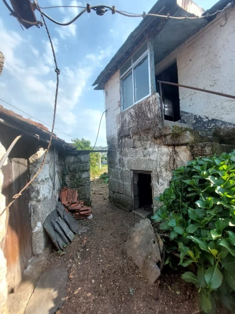 Moradia T2 para Venda em Fonte Arcada