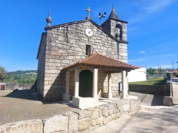 Moradia T2 para Venda em Fonte Arcada