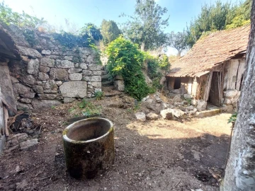 Moradia T2 para Venda em Fonte Arcada