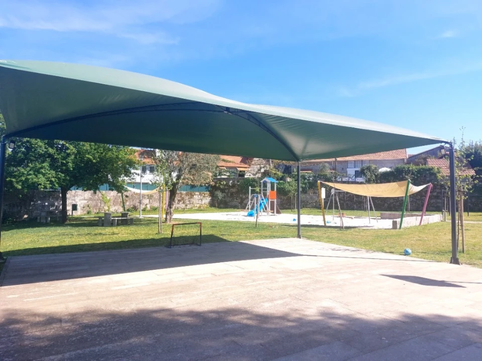 Moradia T2 para Venda em Fonte Arcada Foto 25