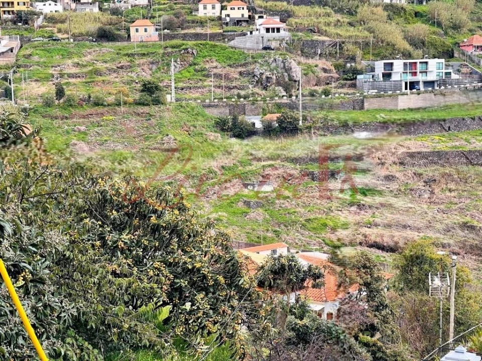 Terreno para Venda em Campanario Foto 3
